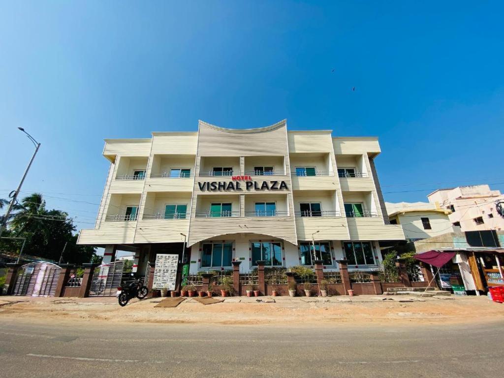 Hotel Vishal Plaza Puri Kültér fotó